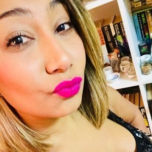 Meet your Posher, Jeena